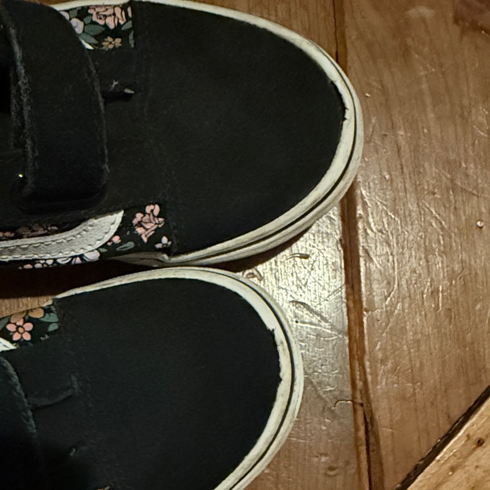 Vans Kids Black Floral Velcro Sneakers - Picture 3 of 6